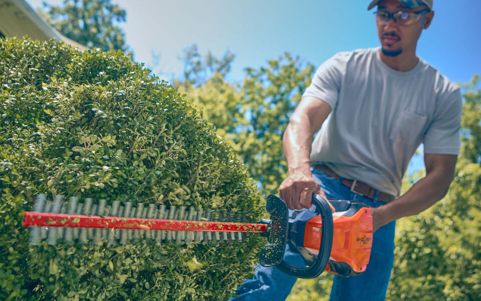 80V Hedge Trimmer