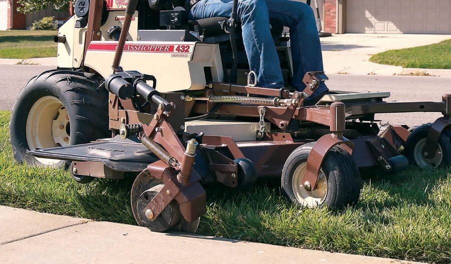 Grasshopper Edge-EZE™ Lawn Edger